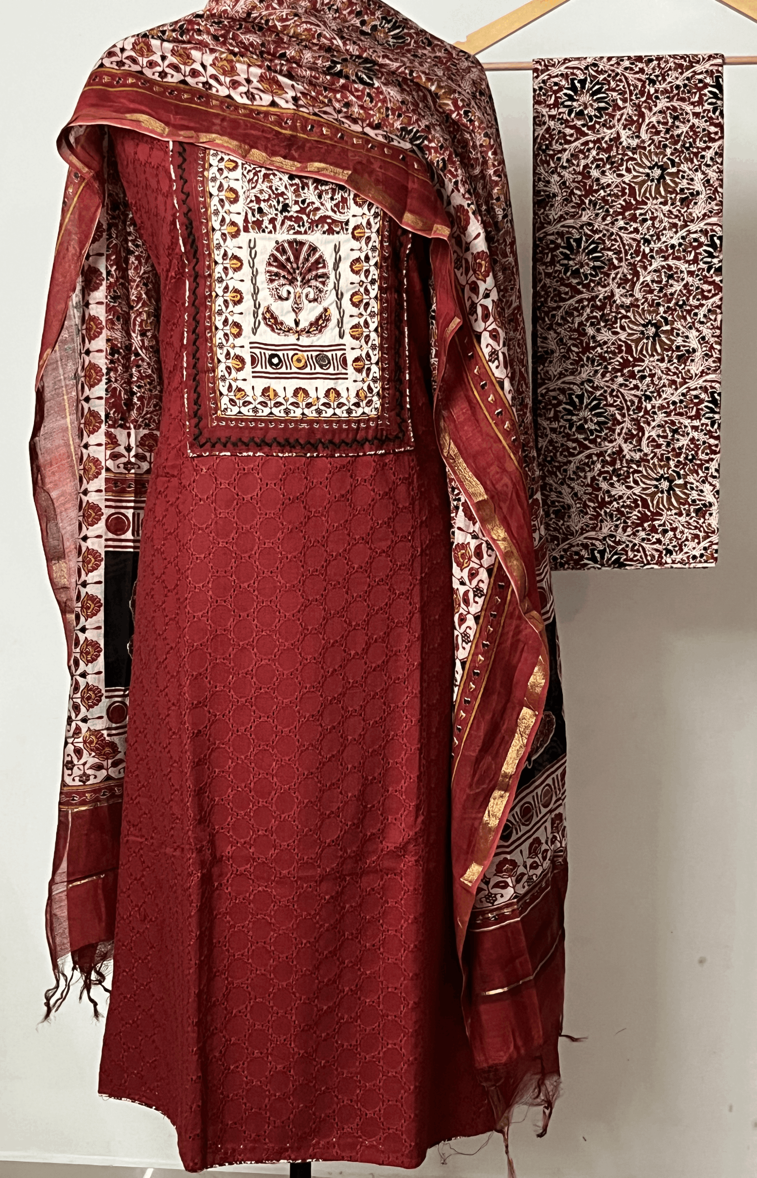 Red Hakoba Cotton Suit Set with Kalamkari Neck & Chanderi Dupatta