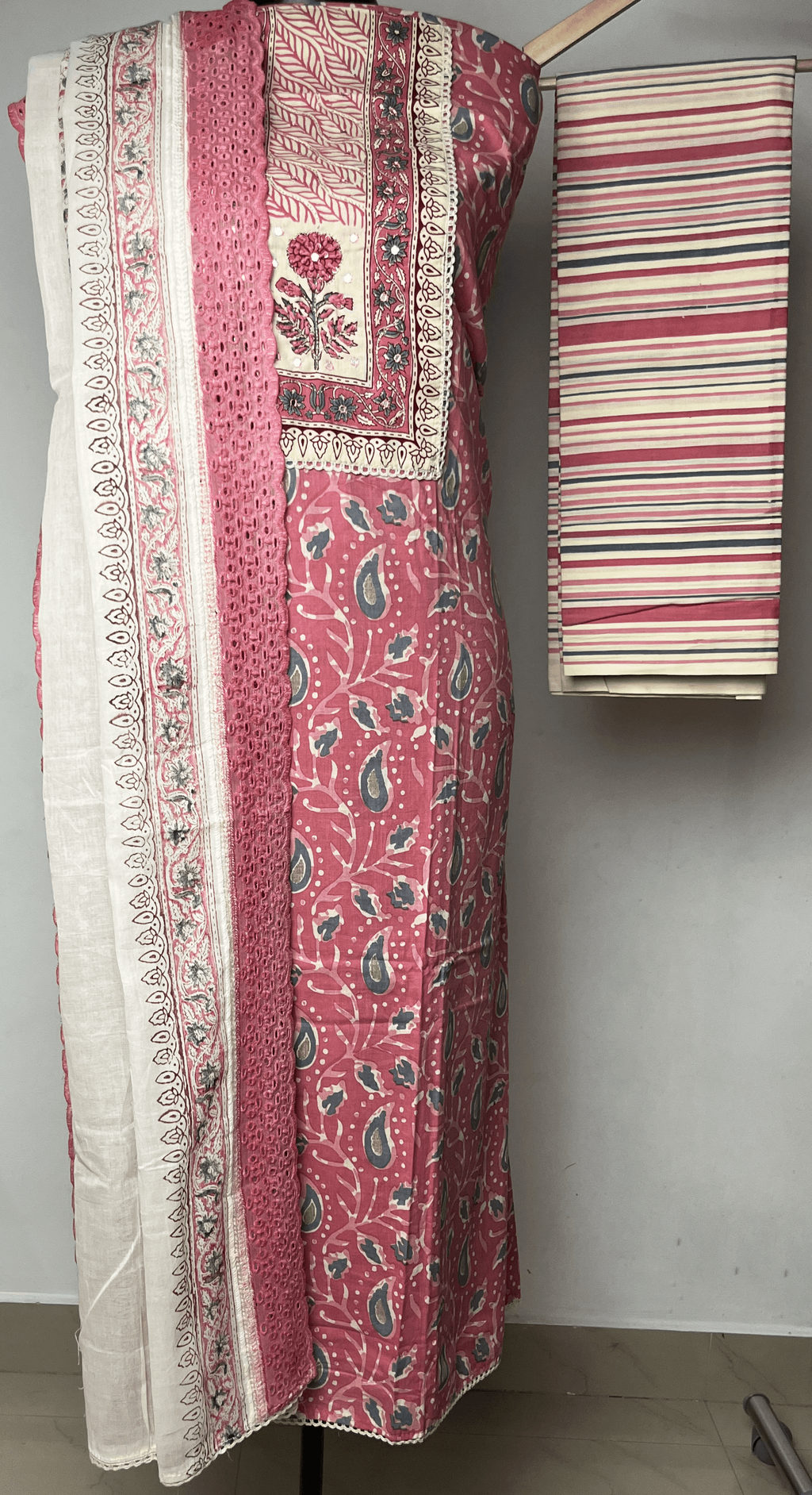 Premium Full Cotton Pink Paisley Suit Set with Embroidered Neck & Lace Dupatta